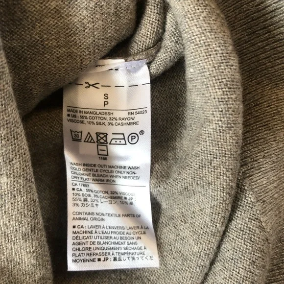 Banana Republic Brown Light Grey V-Neck Sweater with Premium Luxe Yarn - Picture 4 of 5